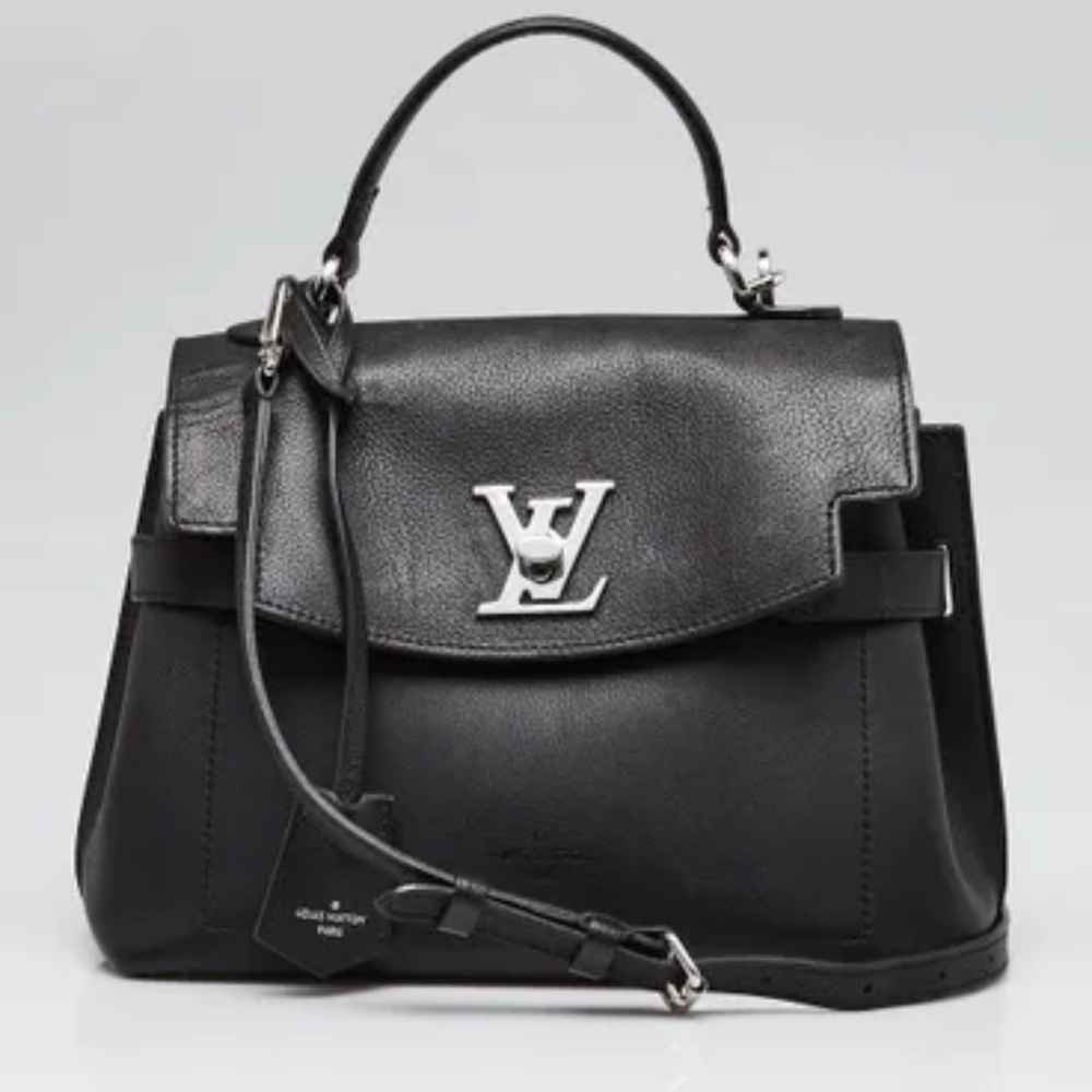 Louis Vuitton Lock Me MM